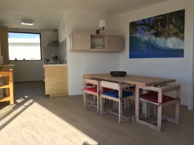 Beach Villa Daida Famara dining area & kitchen